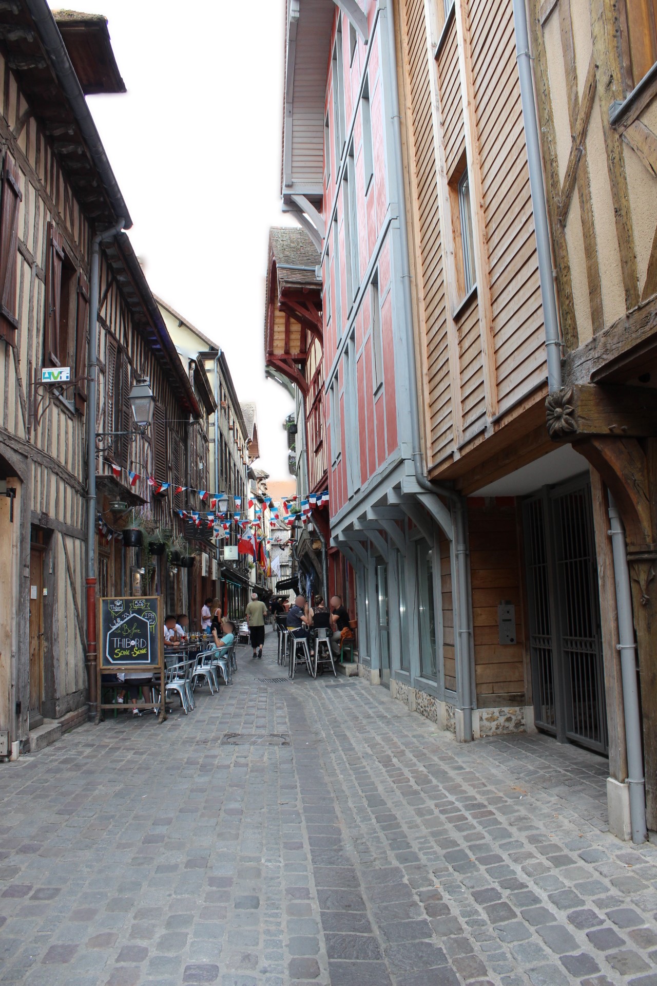 Troyes 3